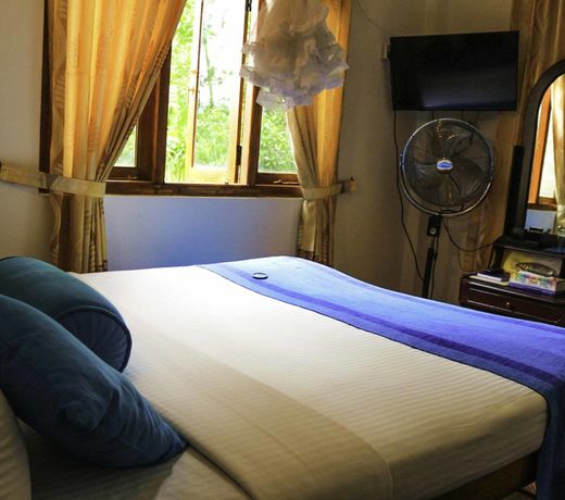 Yoho Eden Garden Way