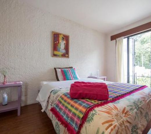 Casa Ayvar