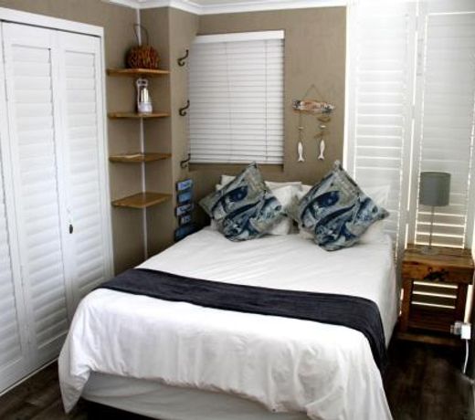 Nine on Uys street B & B