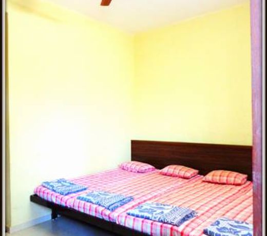 Ambika Yatri Niwas Kolhapur