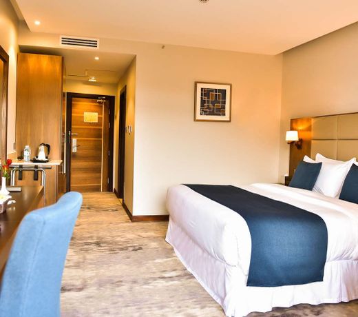Golden Tulip Canaan Kampala