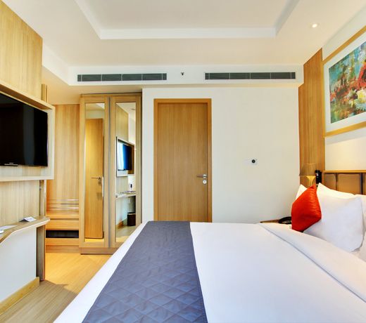 Holiday Inn Bengaluru Racecourse, an IHG Hotel