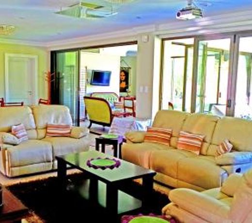 Jeanette's Villa at Westlake