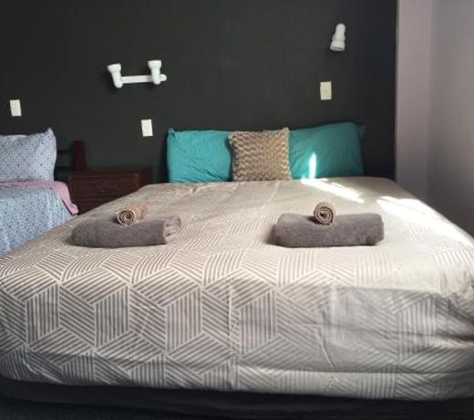 Mid City Motor Lodge