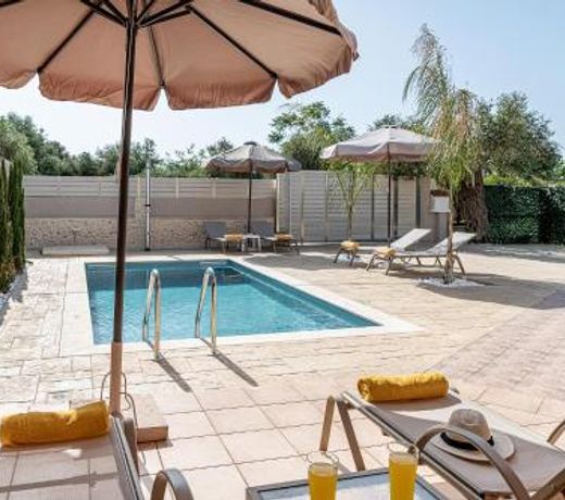 Villa Fanouris