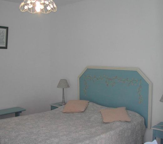 Villa Pharima