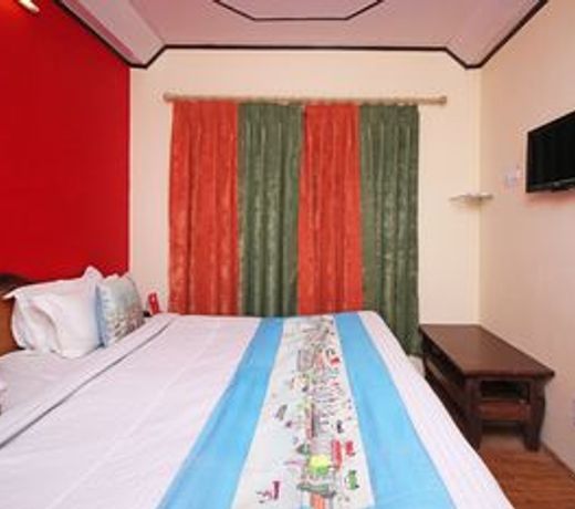 OYO 8878 Chinar Lake View