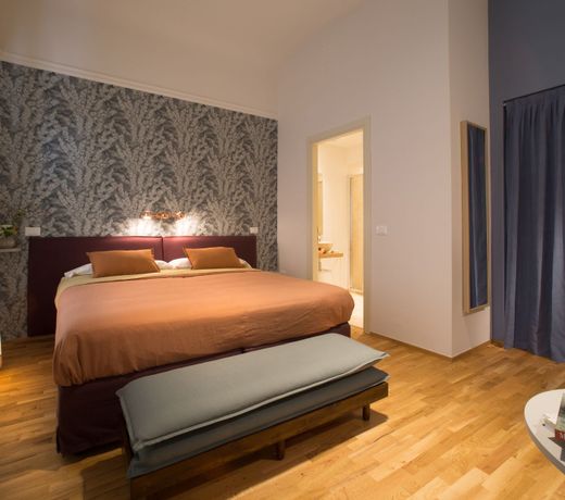 B&B Lorena Suites