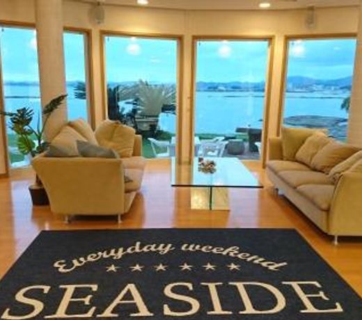 Shirahama Seaside Villa