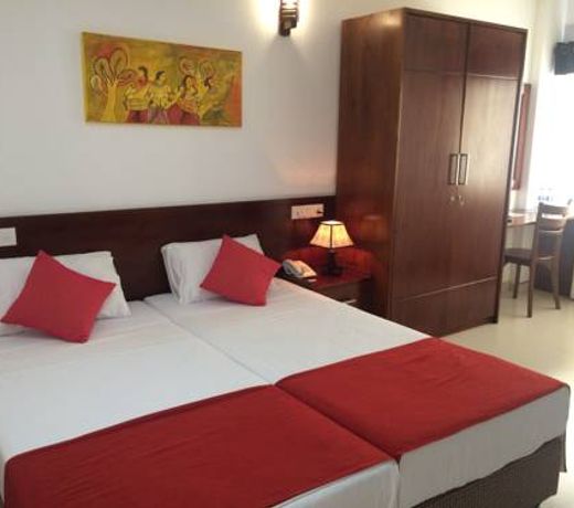 My City Hotel