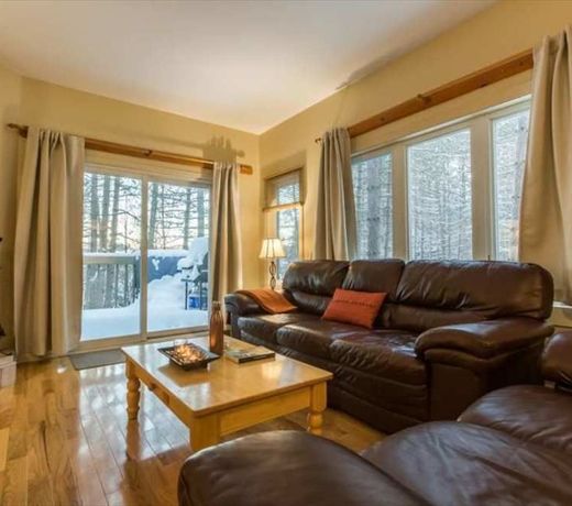 Champetre Condos by Tremblant Sunstar
