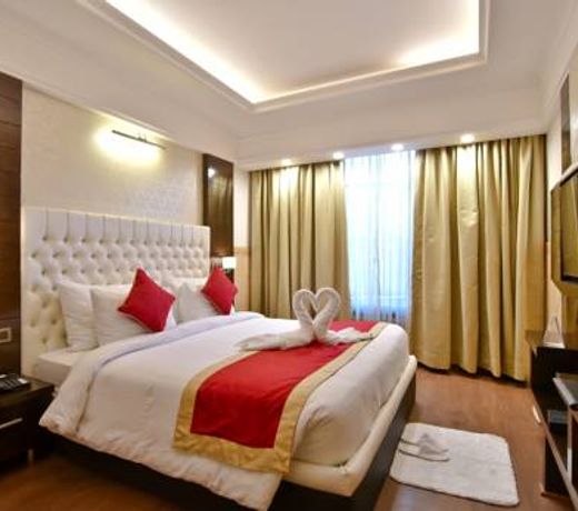 Hotel Dhroov