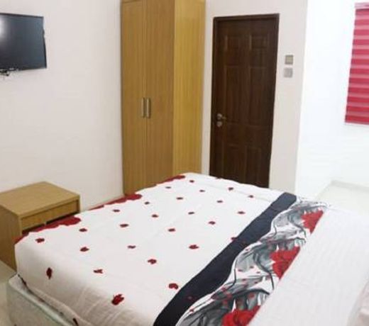 Roses Regency Hotel and Suites
