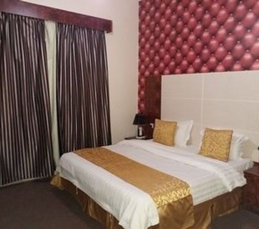 Al Raha Garden Suites