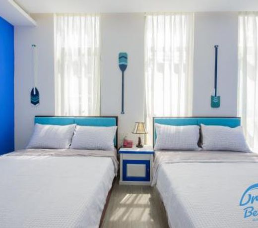 Azure Hotel Da Nang - Beach