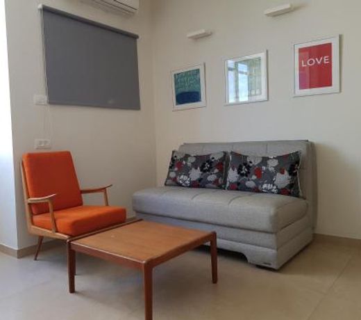 HaYarkon Street Apartment