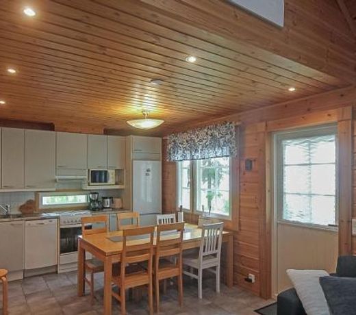 Holiday Home Aallotar kuiskaus