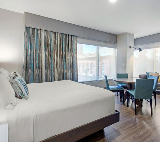 Cambria Hotel Philadelphia Downtown Center City