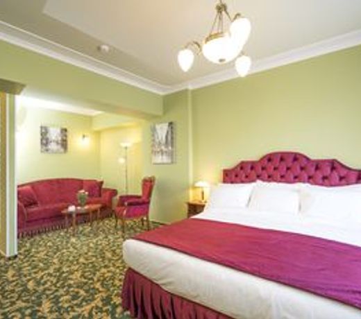 Studio One Accommodation Suites