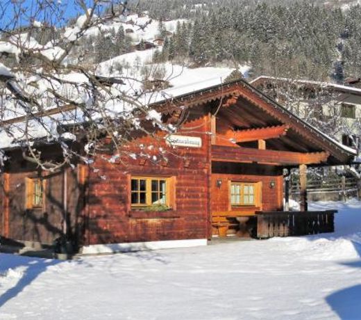 Chalet Heisenhaushutte - MHO684 by Interhome