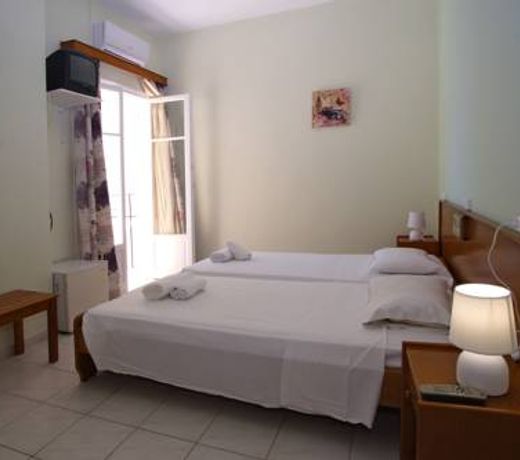 Costa Hotel
