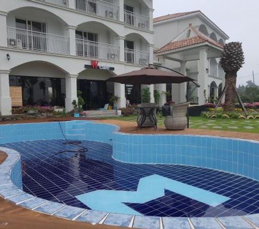 MJ Pension & Resort