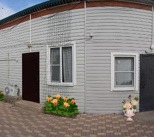 Meeting at the Guest House