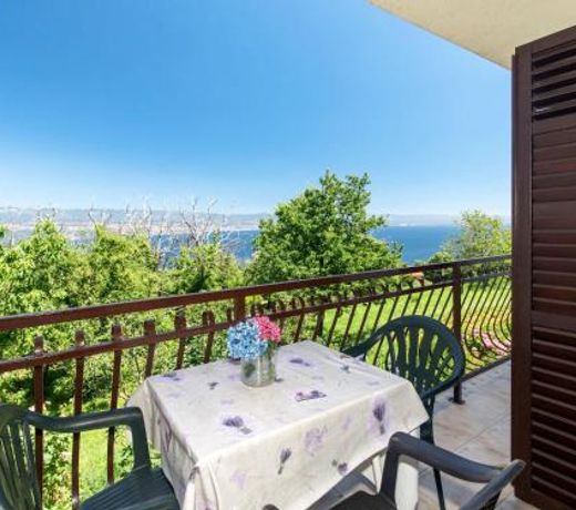 Apartment Luka - LOV218