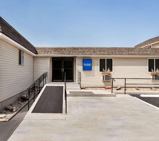 Travelodge by Wyndham Edgemont