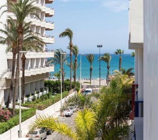 Bajondillo Beach Cozy Inns