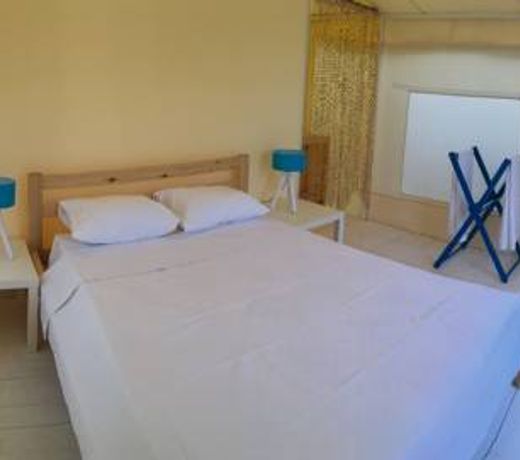 Mavizeytin Beach Club