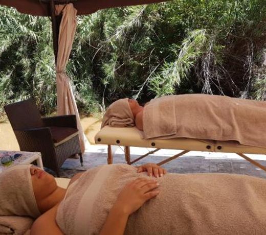 Iris Retreat & Island Day Spa