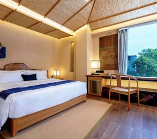 Transcendence Hot Spring Resort