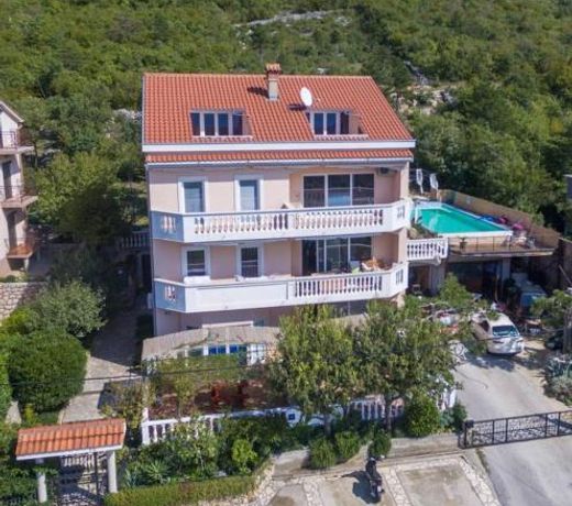 Apartments Velic