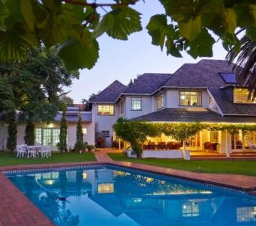 Ten Stirling Bed & Breakfast