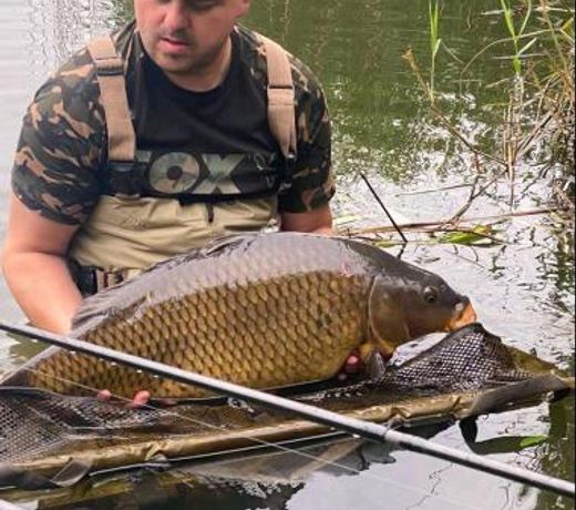 Jesenicka pÅehrada, u vody