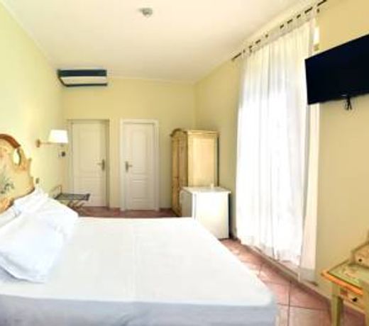 Sourire Hotel