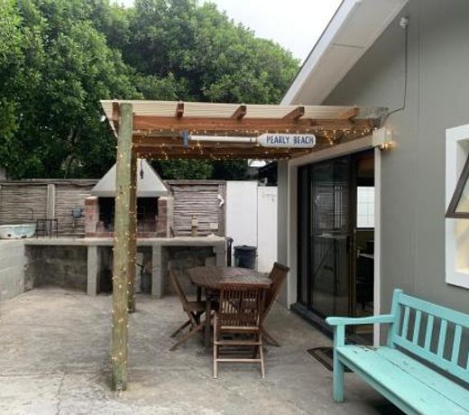 Pearly Beach Cottage
