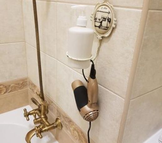 Retro big Apartment with two balconies and lift