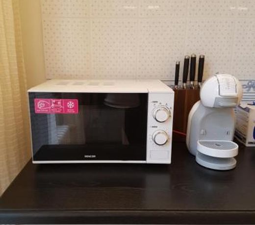 Retro big Apartment with two balconies and lift