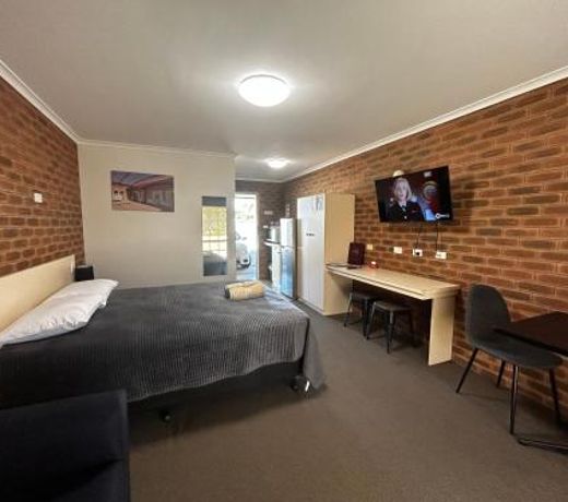 Balranald Colony Inn Motel
