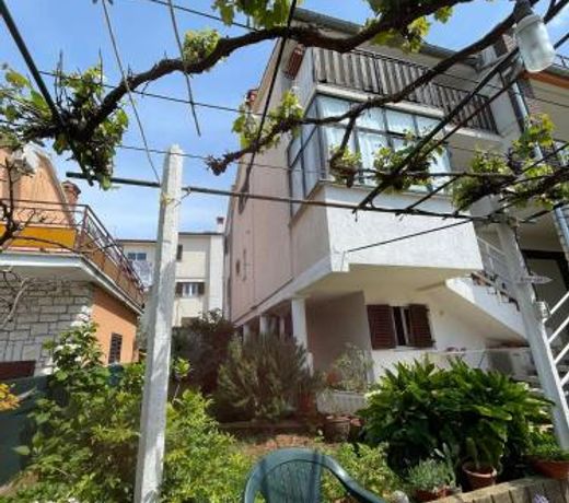 Apartman Mirna