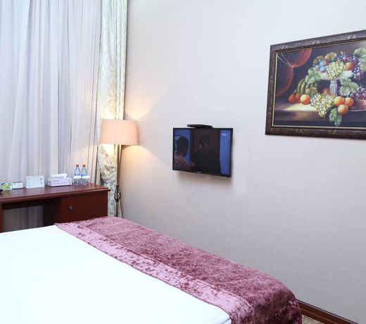 Clover Hotel Baku
