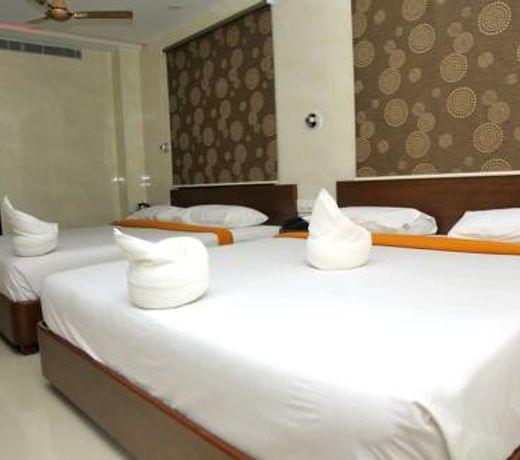 Sri Maharaja Residency