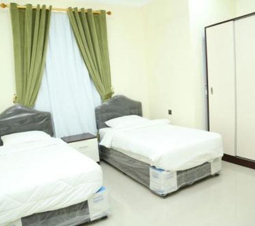Golden Season Furnished Apartments 5