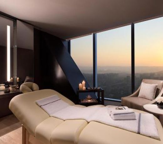 Niccolo Chongqing