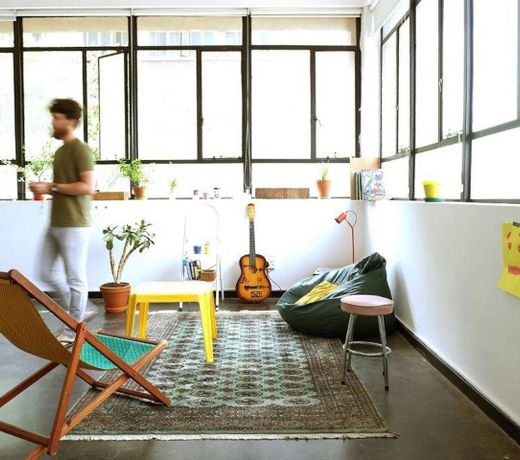 Light Studio Apartment in Maboneng, Johannesburg