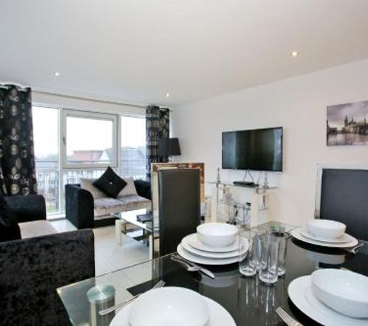 Orange Apartments - Kepplestone