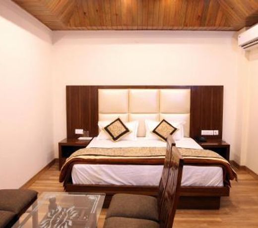 Hotel Dharamshala Paradise