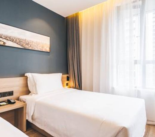 Shanghai Little Lujiazui Qingju Homestay